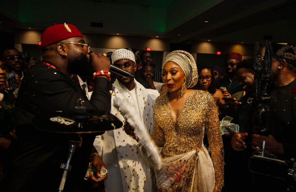Alex hosting a Nigerian traditional wedding, photo 13