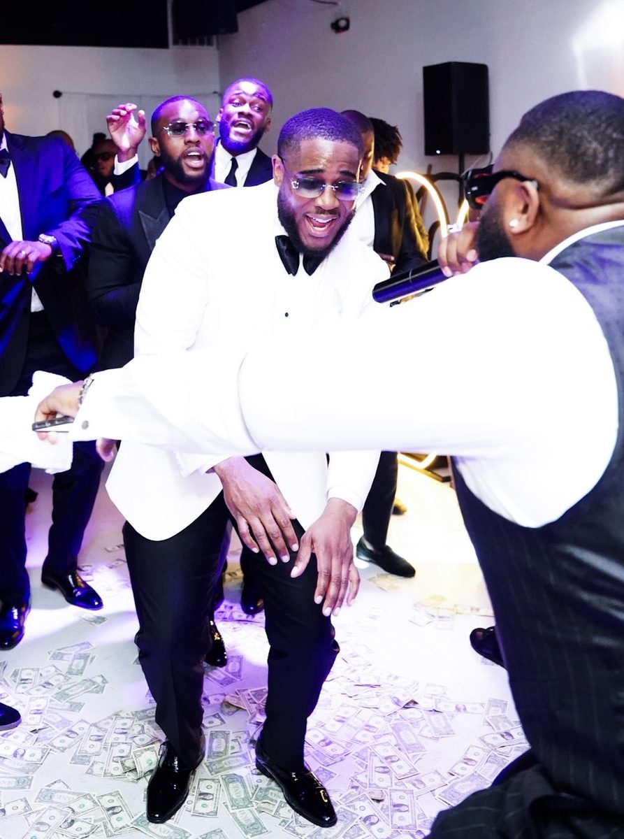 Alex hosting a 30th birthday celebration, photo 7